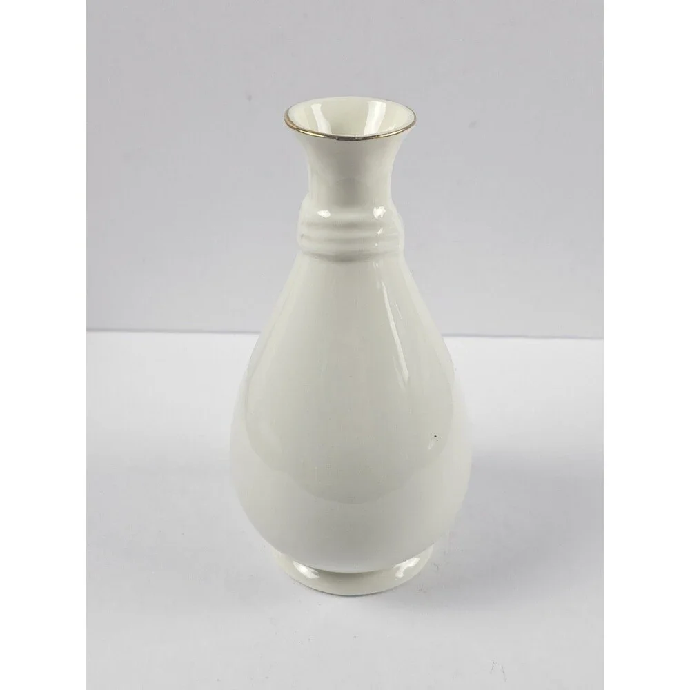 Vintage Floral The Cameo Ribbon Vase Royal Heritage Collection